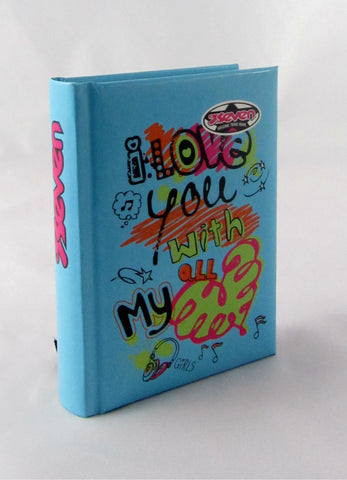 Mini Diario agenda Seven Green I Love you azzurro fantasie 12 mesi. Con mini stick e mini post it all'interno!